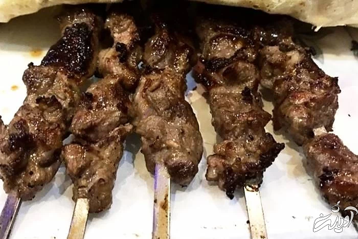 کباب کهره از غذاهای لذیذ بندرعباس کباب کهره